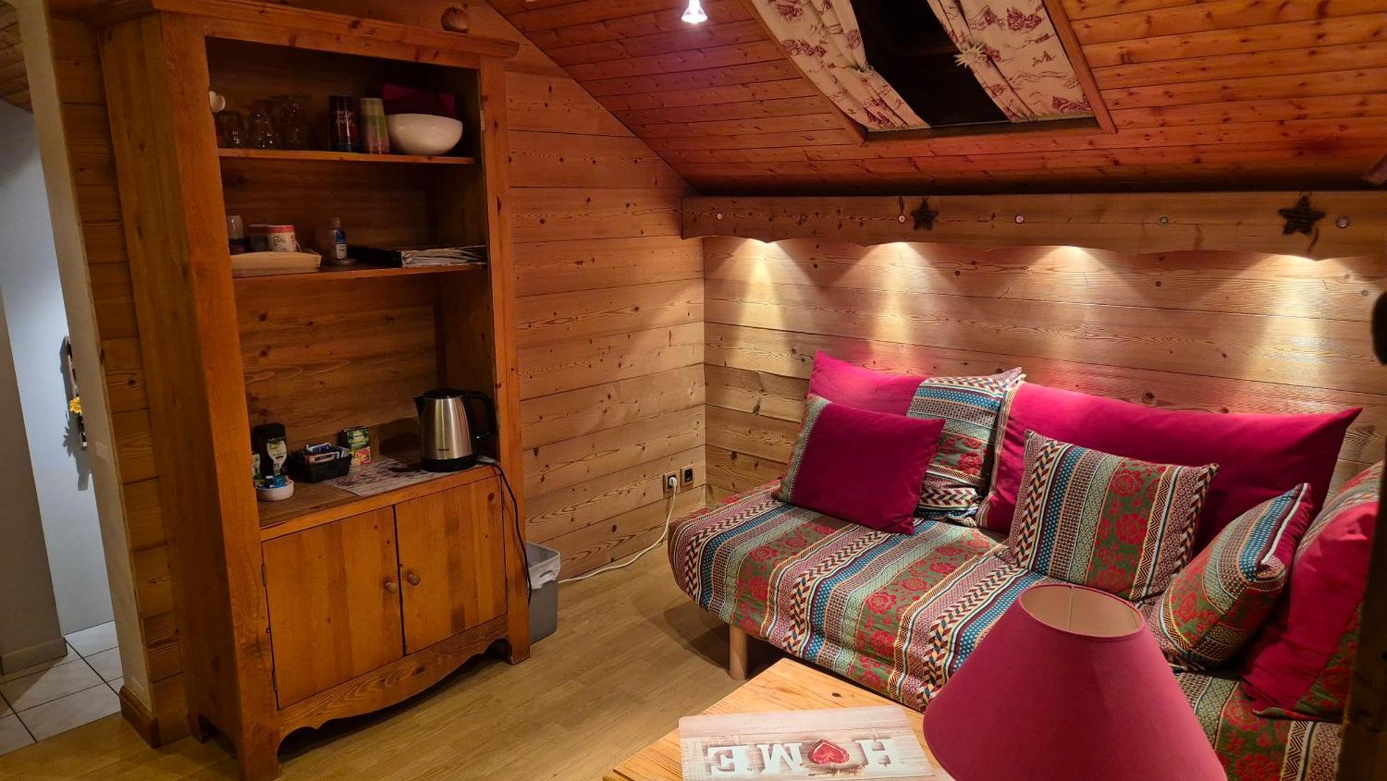 Comme A La Maison, Chambres Au Calme Verrens-Arvey 외부 사진
